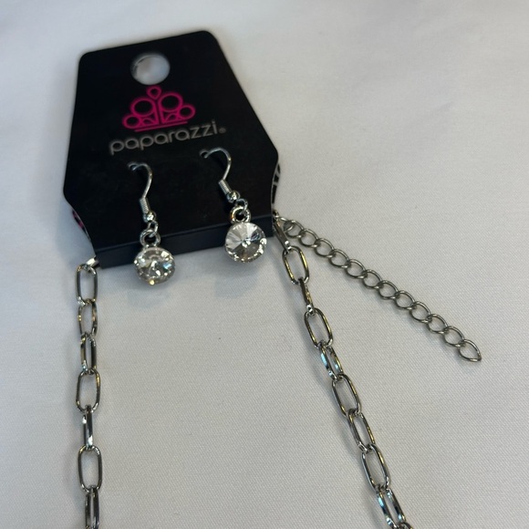 Elegant Silver Necklace with Clear Stones - Picture 6 of 6